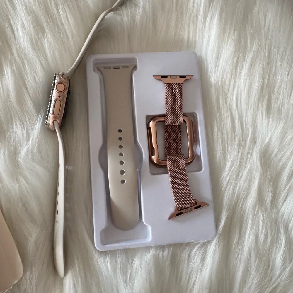 Apple Smartwatch SE & Accessories
